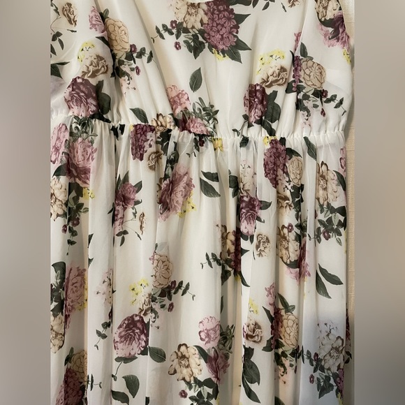 Torrid floral handkerchief hem dress (plus size; size 00) - Picture 7 of 13